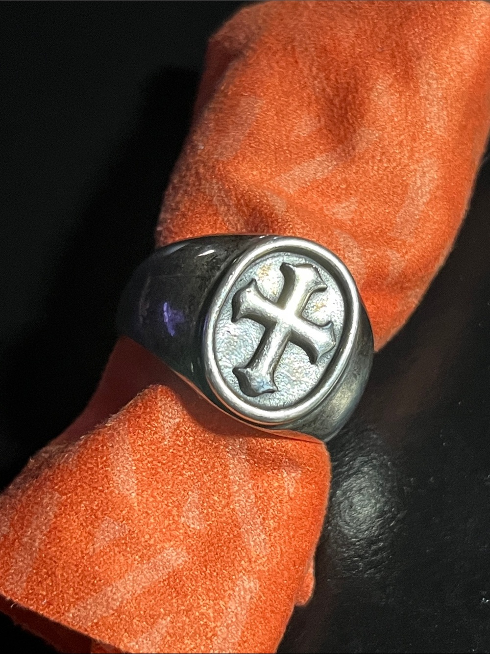 Men’s Silver Cross Signet Ring - Polished Silver Finish RETIRED James Avery